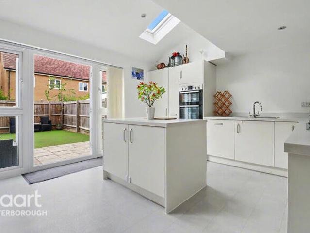Townhouse for sale in West Town, Peterborough