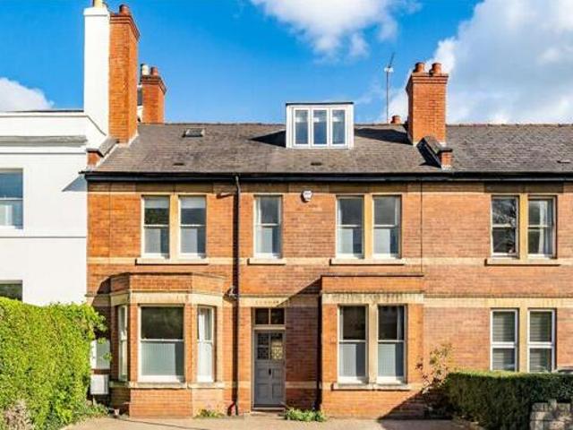 House for sale in Ewens Farm, Golden Valley