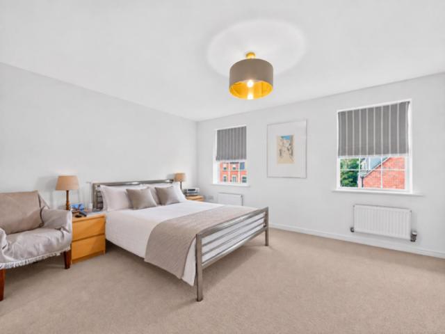Townhouse for sale