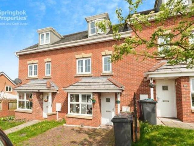 House for sale in Loundsley Green, East Midlands