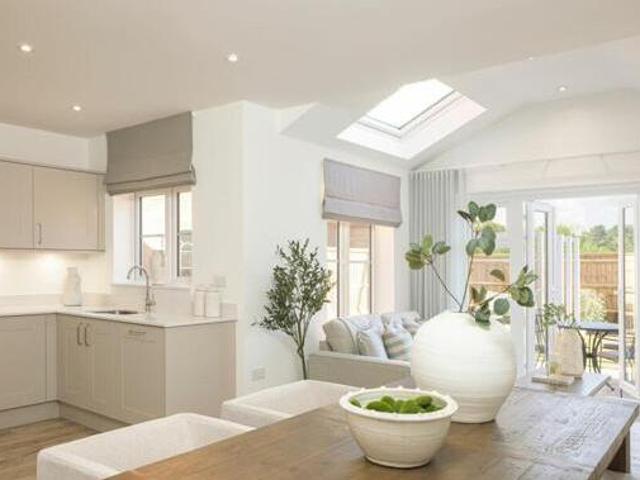 House for sale in Littlecote, West Sussex