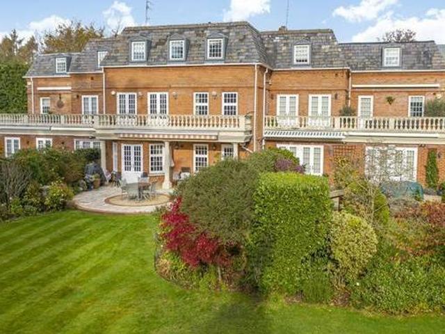House for sale in Surrey