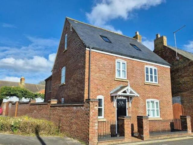 House for sale in Bedingfield, Suffolk