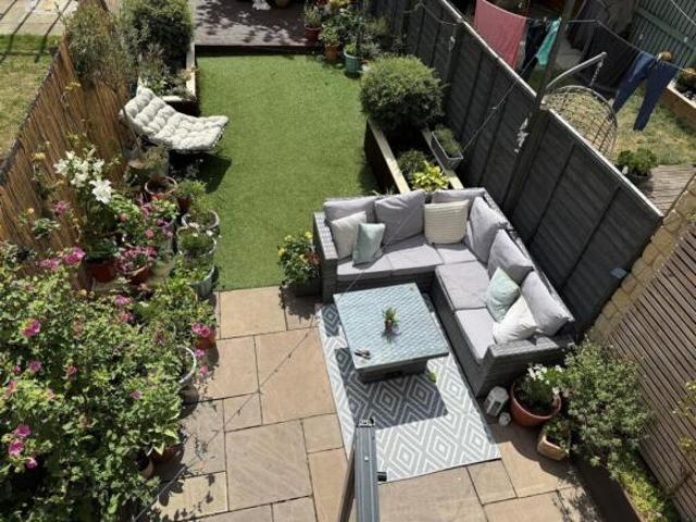 Townhouse for sale in Baildon, West Yorkshire