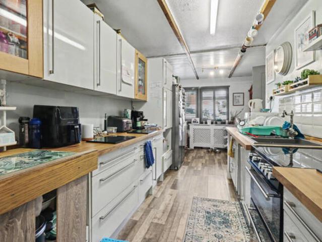 Townhouse for sale in Great Linford, Milton Keynes