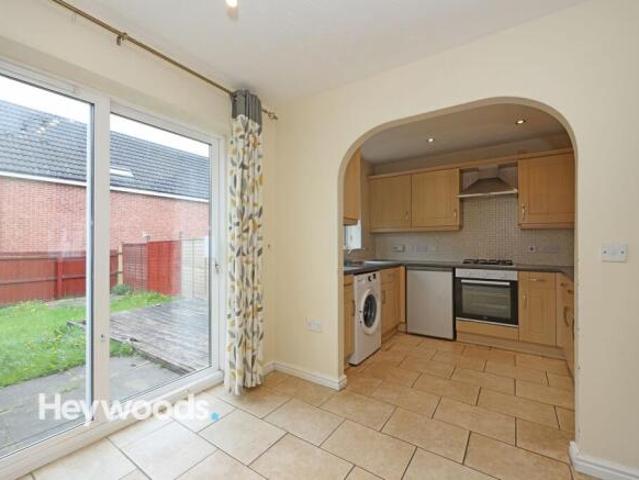 Townhouse for sale in Stoke-on-Trent