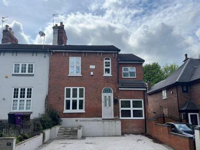 House for sale in Goldthorn Hill, Penn