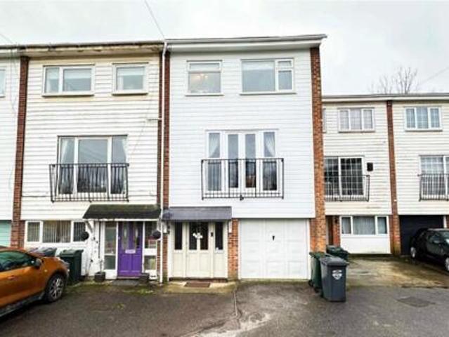 House for sale in Monks Orchard, Kent