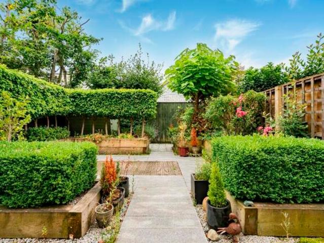 Townhouse for sale in Heaton, Lee Bank