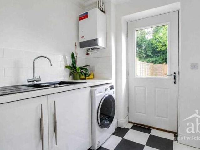 Townhouse for sale in Rushmere, Key Street