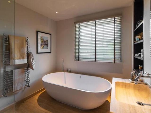 Townhouse for sale in Northern Ireland