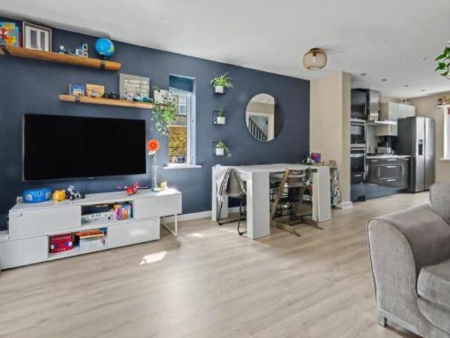 Townhouse for sale in Chelmsford