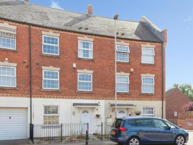 Townhouse for sale in Hamilton, Old Wharf