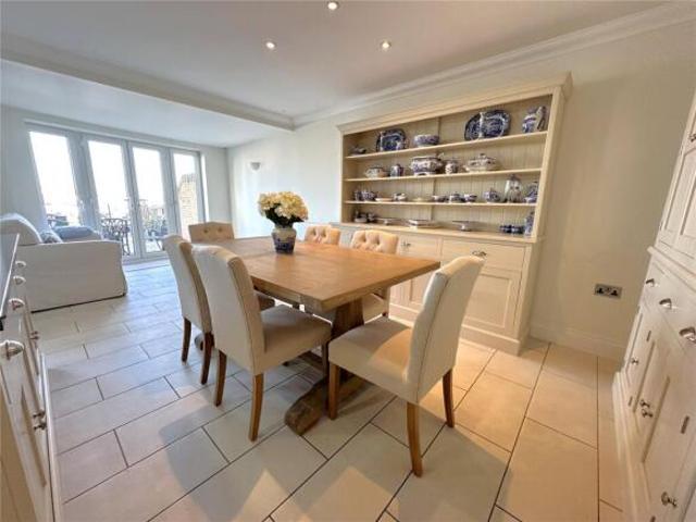 Townhouse for sale in Sovereign Harbour, Eastbourne