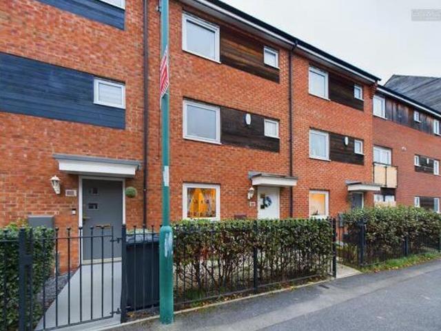House for sale in Hampton Green, Cambridgeshire