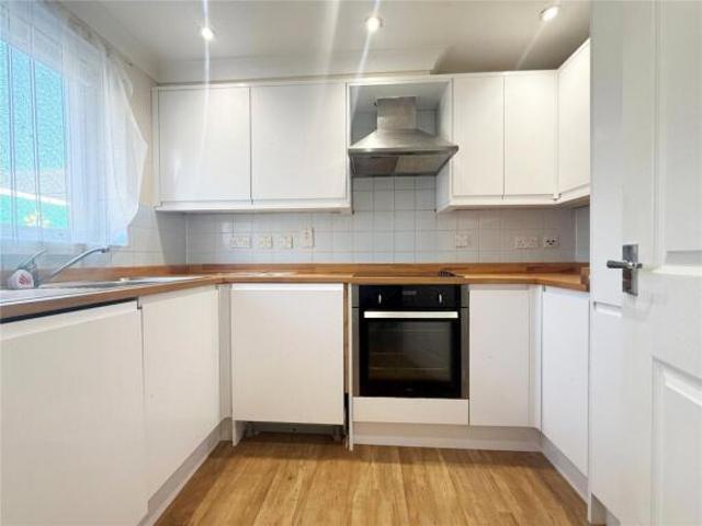 Townhouse for sale in Key Street, Suffolk