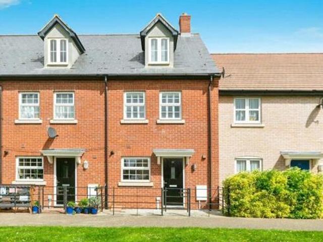 House for sale in Henlow, Bedfordshire