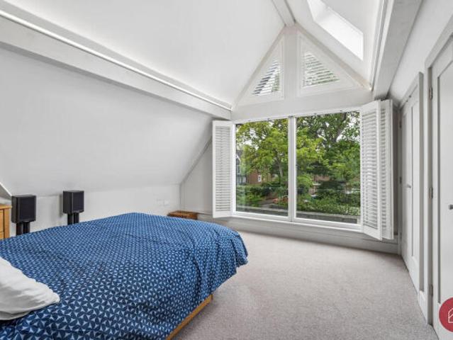 Townhouse for sale in Sunnymead, The Slade