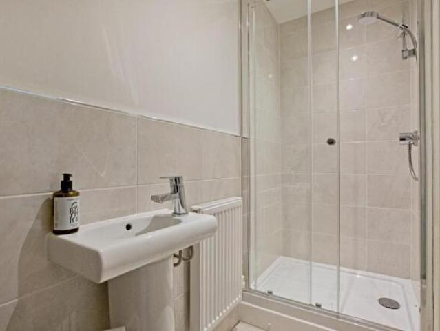 Townhouse for sale in Menston, West Yorkshire