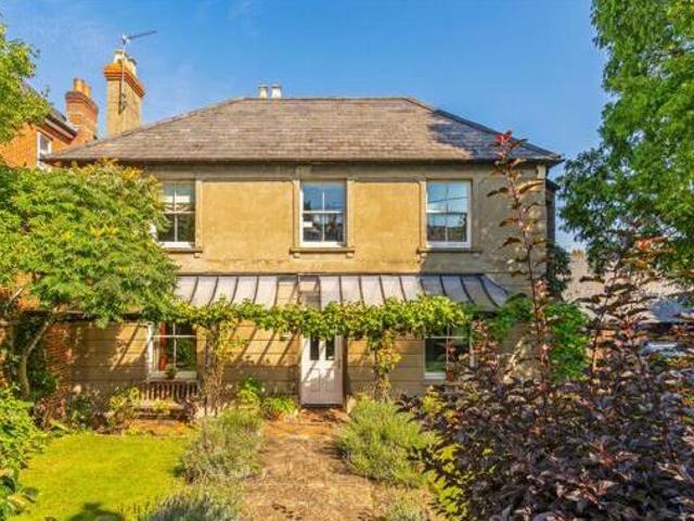 House for sale in Hungerford