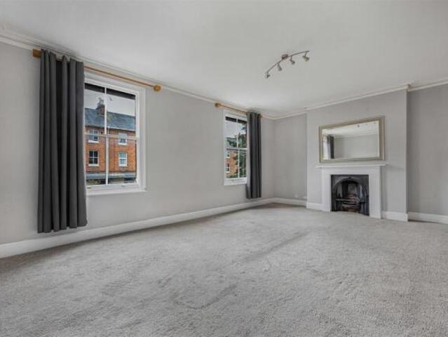 Townhouse for sale in Reading
