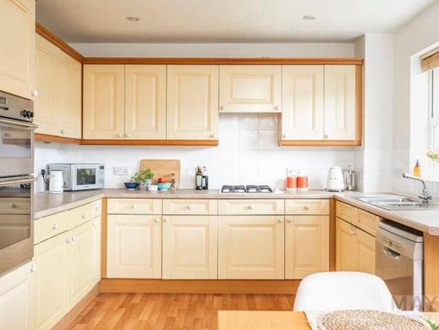 Townhouse for sale in Poole