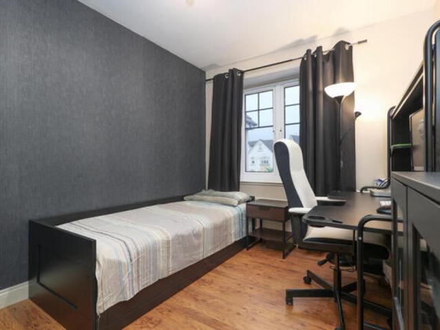 Townhouse for sale in Scotland