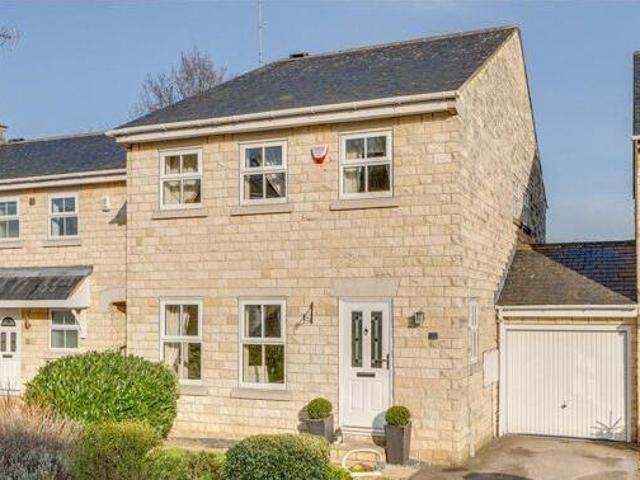 House for sale in Aberford, West Yorkshire
