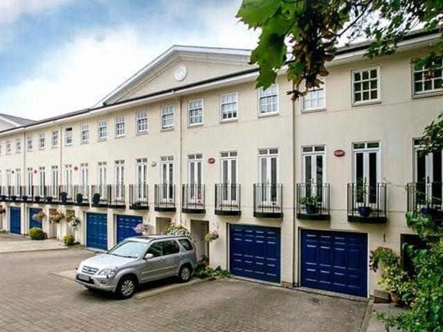House for sale in City of London, Greater London