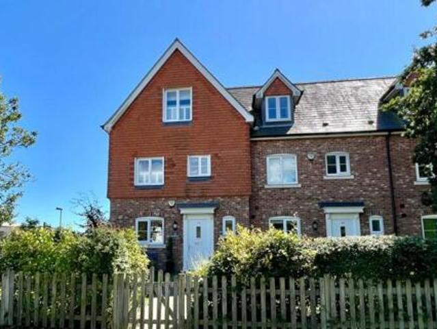 House for sale in Lymington, New Forest