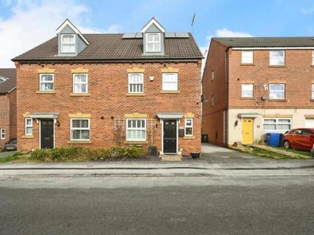 House for sale in Potters Corner, East Midlands