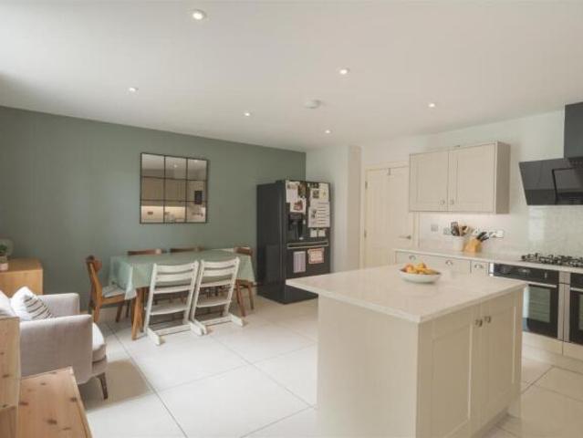 Townhouse for sale in Chapel Allerton, West Yorkshire