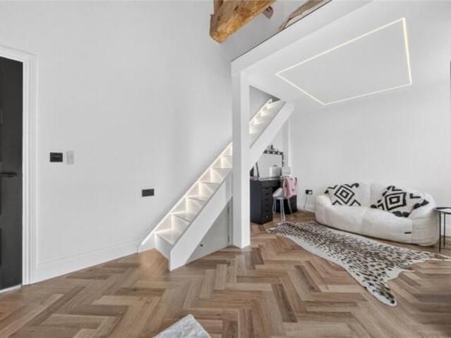 Townhouse for sale in West Yorkshire