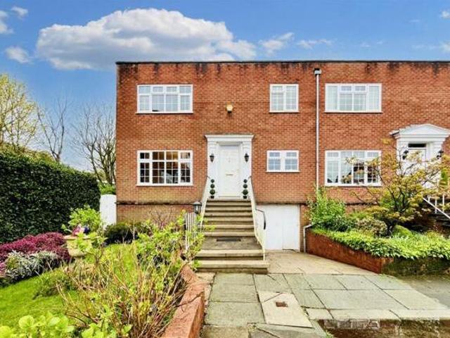 House for sale in Altrincham, Trafford