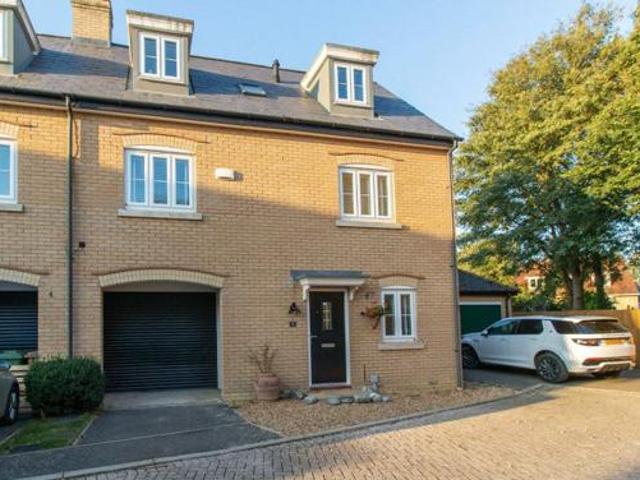 House for sale in Peterborough, Cambridgeshire and Peterborough