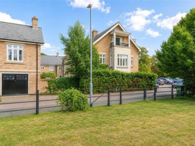 Townhouse for sale in Arbury, Cambridgeshire