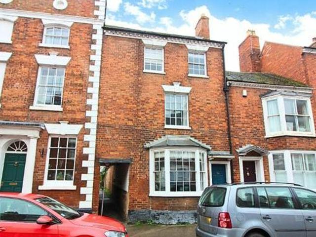 House for sale in Crookhill, Worcestershire