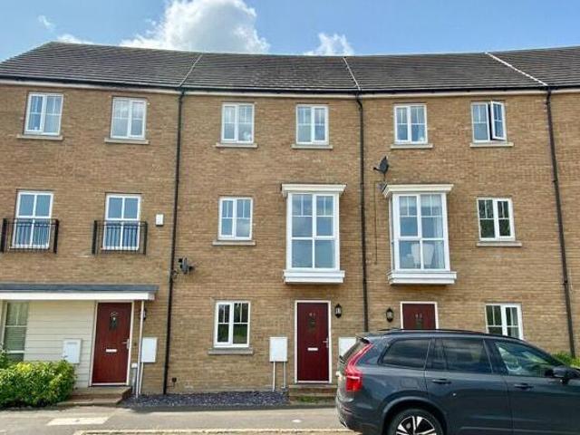 House for sale in Hampton Green, Cambridgeshire
