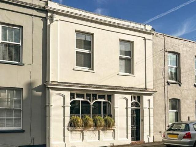 House for sale in Golden Valley, Gloucestershire
