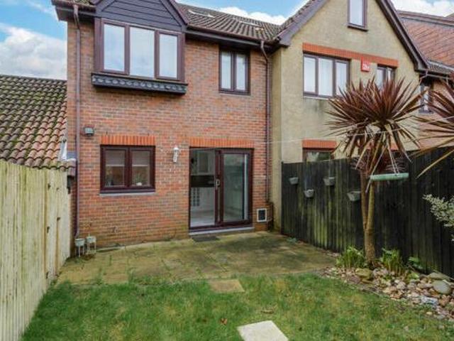 House for sale in Spring Vale, Hampshire