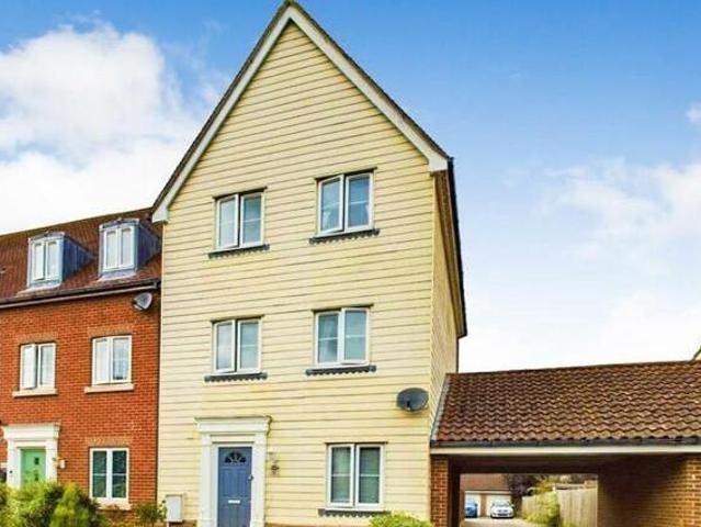 House for sale in Key Street, Suffolk