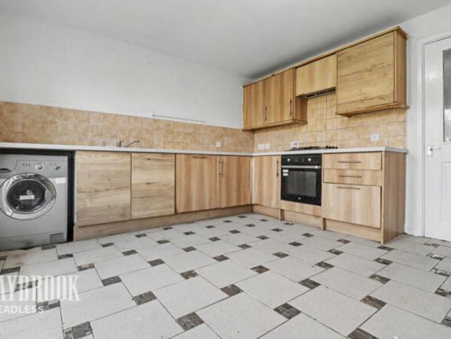 Townhouse for sale in Darnall, South Yorkshire