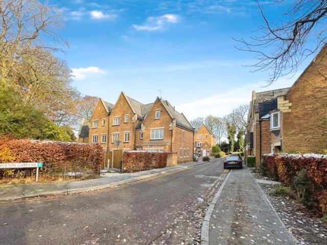 Townhouse for sale in Heaton, Isle Of Man