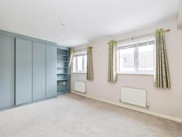 Townhouse for sale in Holywell Estate, North Watford