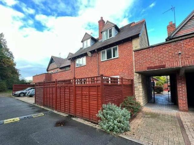 House for rent in Warwickshire Shopping Park, Coventry
