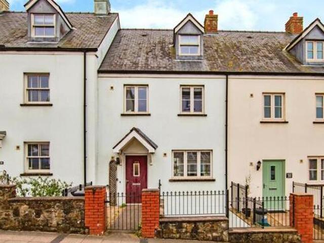 House for sale in Saundersfoot, Wales