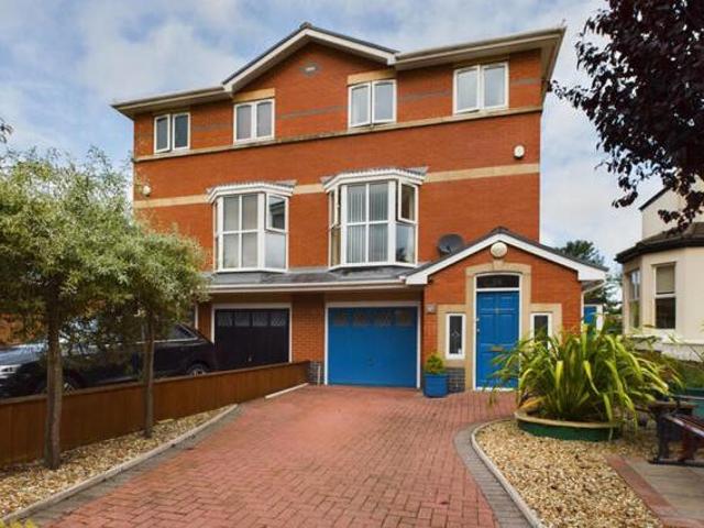 House for sale in Southport, Sefton