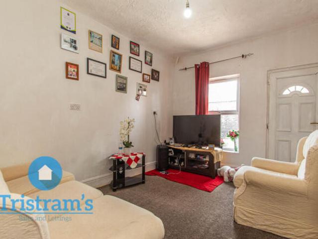 Townhouse for sale in East Midlands