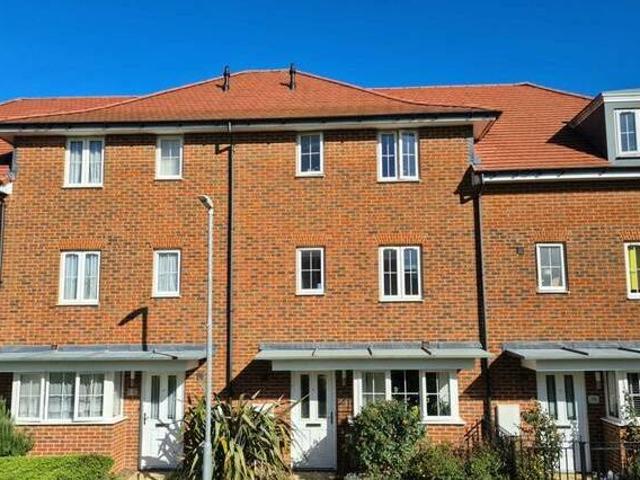 House for rent in Lyons, Greater London