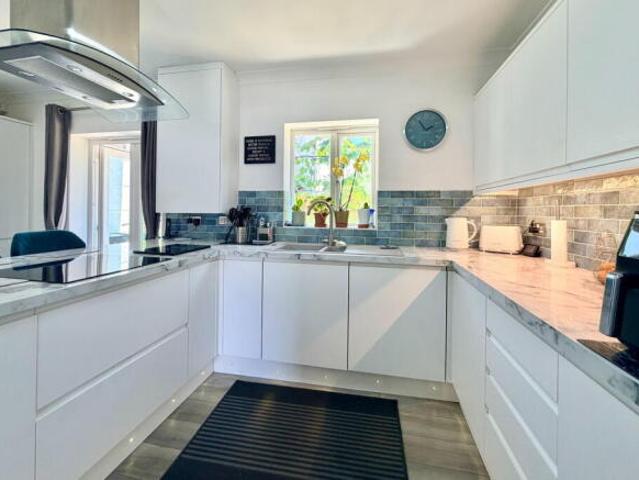 Townhouse for sale in Eastbourne, East Sussex
